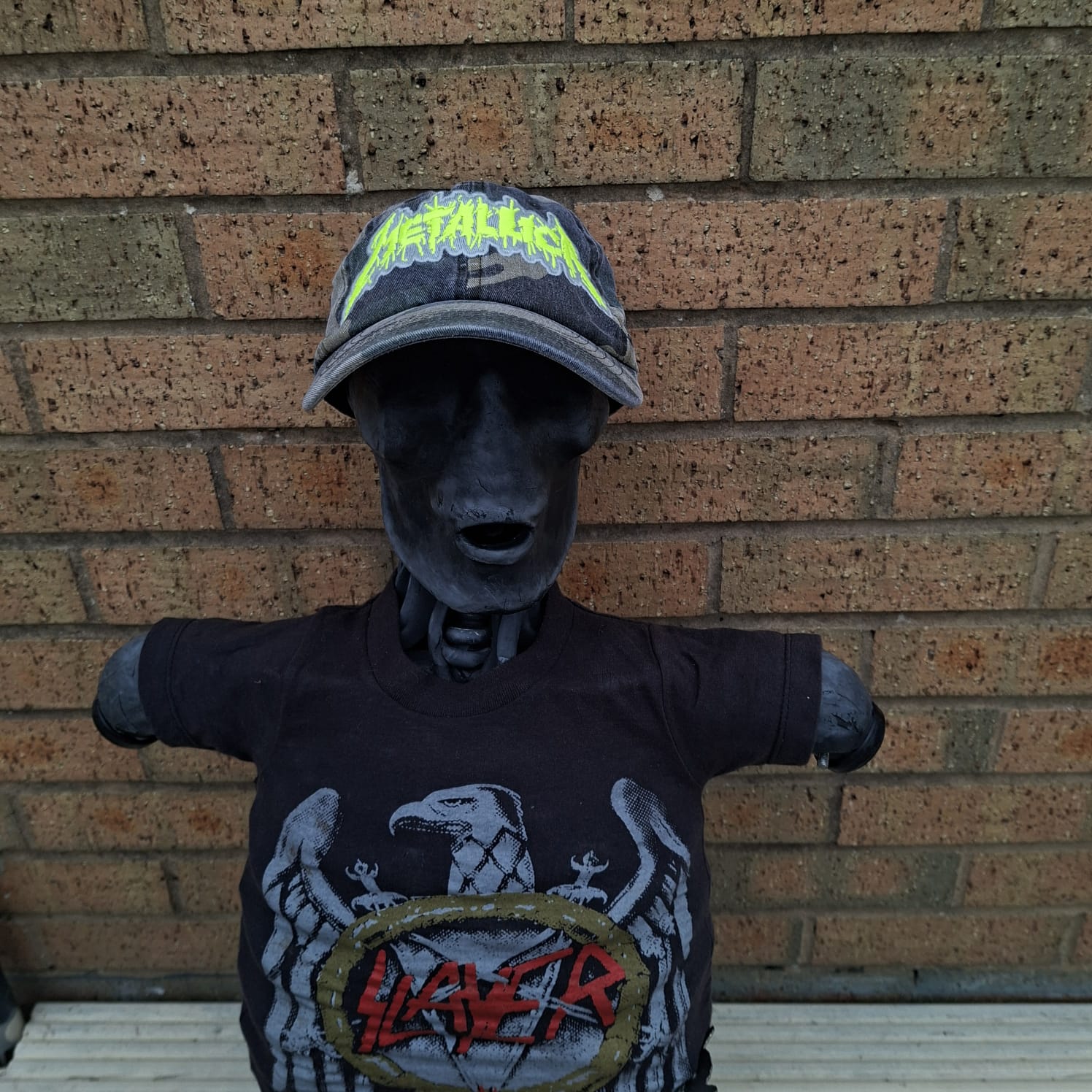 METALLICA - Splatter (Glow in the Dark) Logo - GREEN CAMO DAD CAP