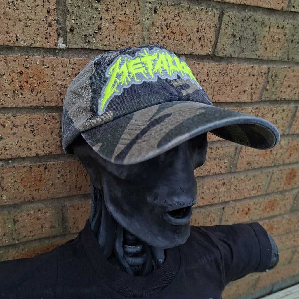 METALLICA - Splatter (Glow in the Dark) Logo - GREEN CAMO DAD CAP