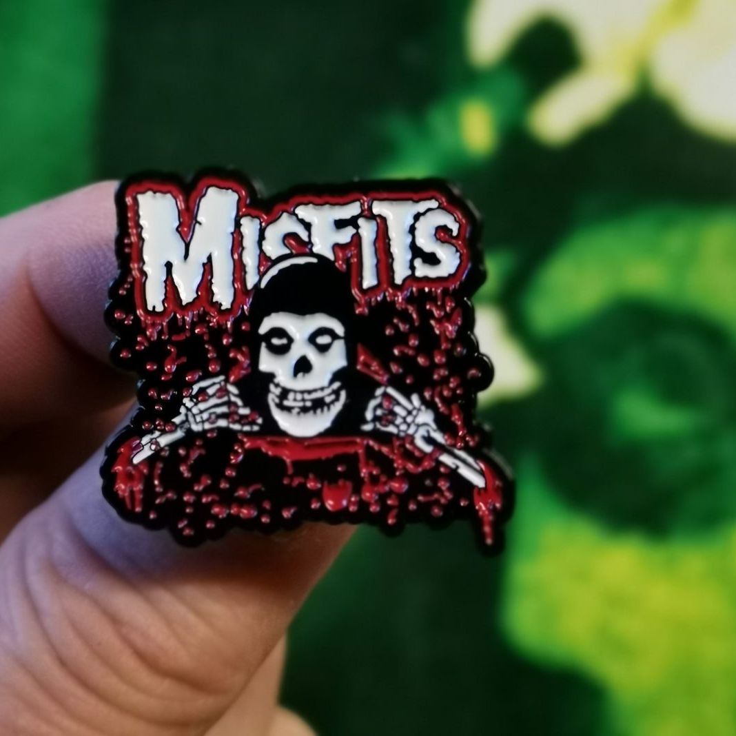 MISFITS Face Enamel Pin (Small)