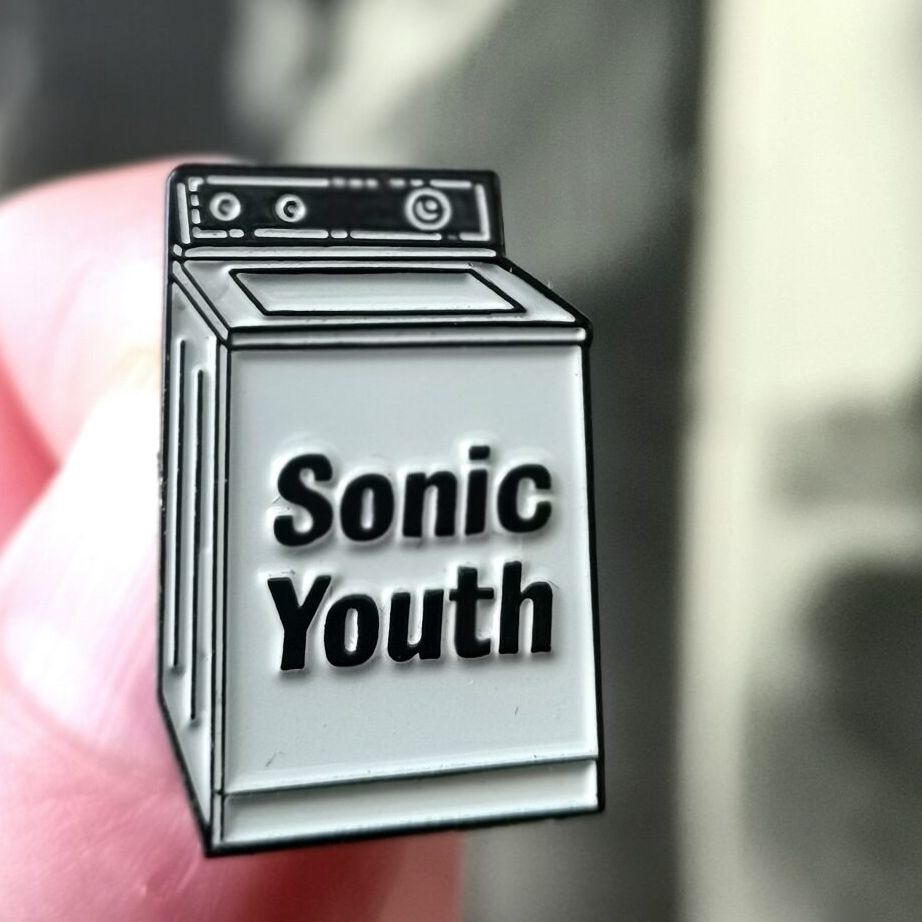 SONIC YOUTH Washing Machine Enamel Pin (Small)