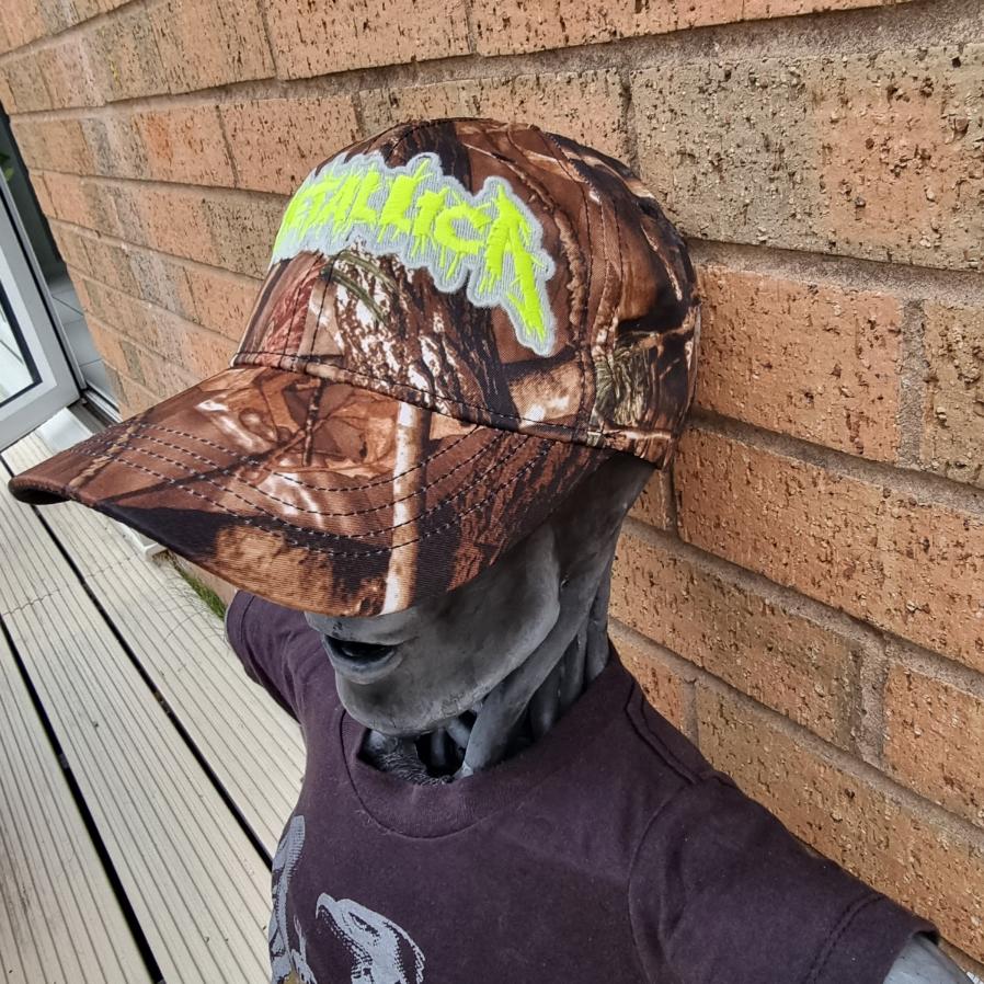 METALLICA - Splatter (Glow in the Dark) Logo LEAF CAMO BASEBALL CAP