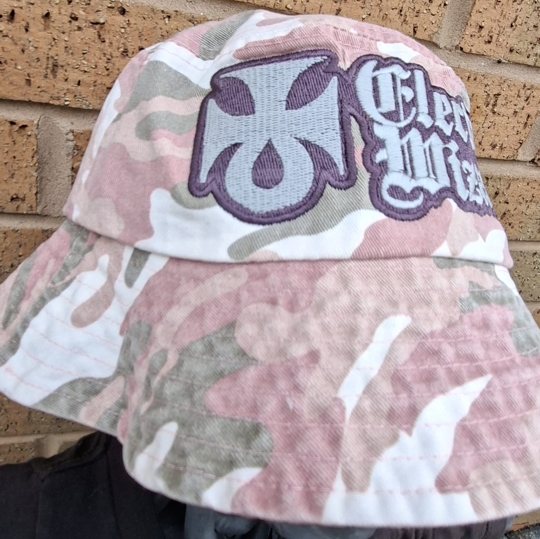 ELECTRIC WIZARD - (Glow in the Dark) Logo - PINK CAMO BUCKET HAT